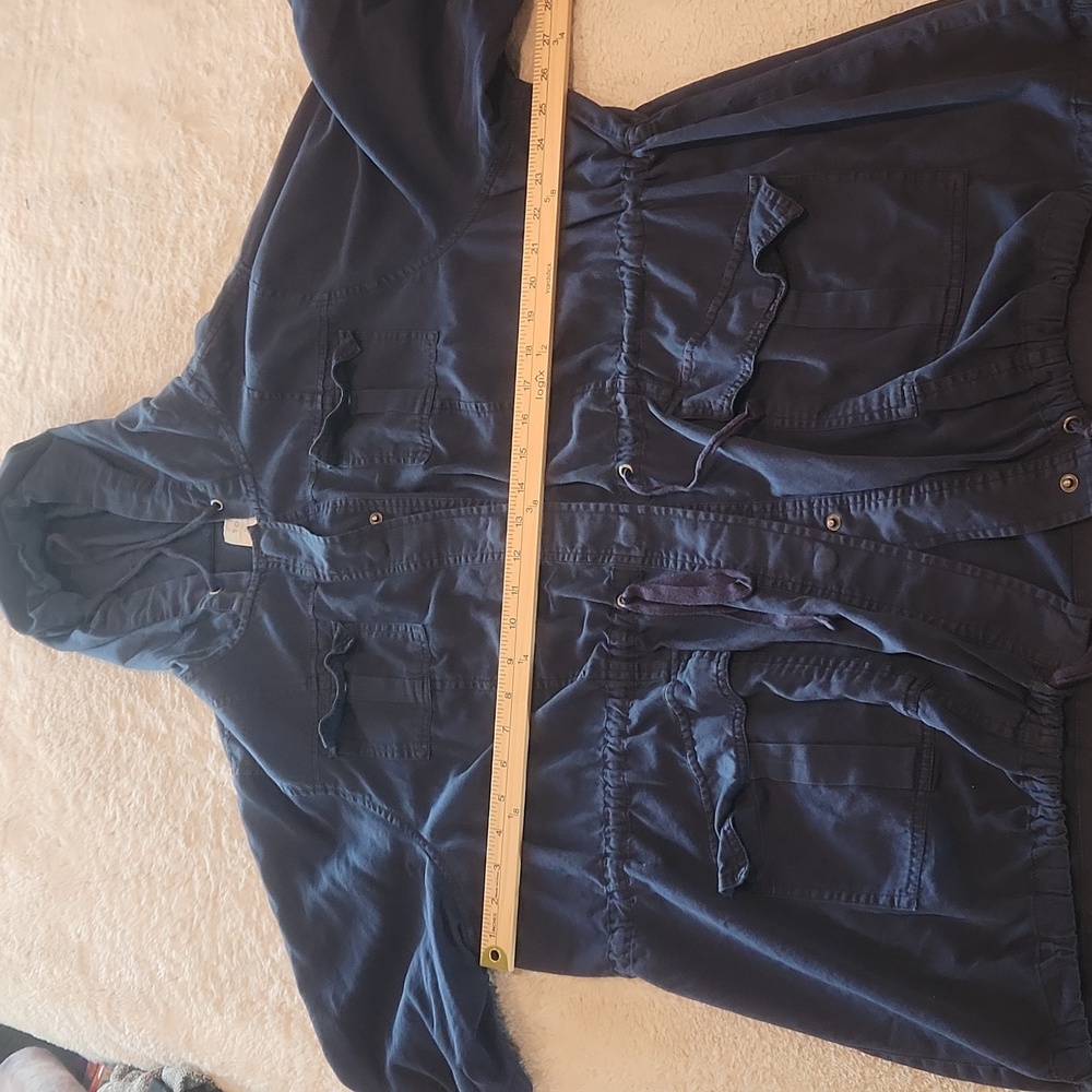 NWOT Torrid Sz 4 Navy Lightweight Shacket (Shirt Jacket) Layering Piece - Picture 7 of 10